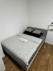 For rent Paris-9eme-arrondissement 1 room 20 m2 Paris (75009) photo 3