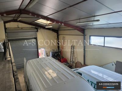 For sale Saint-priest 560 m2 Rhone (69800) photo 3