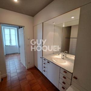 For sale Saint-georges-du-bois 9 rooms 206 m2 Charente maritime (17700) photo 4