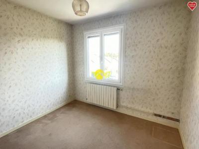 For sale Bourges 6 rooms 98 m2 Cher (18000) photo 4