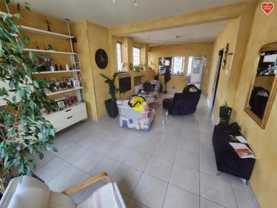 For sale Bourges 4 rooms 99 m2 Cher (18000) photo 3