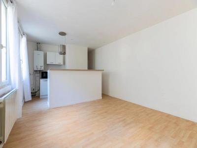 For sale Pantin 2 rooms 38 m2 Seine saint denis (93500) photo 2