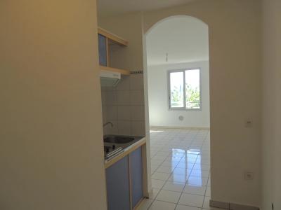 Louer Appartement 30 m2 Sainte-clotilde