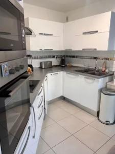 Louer Appartement 52 m2 Saint-laurent-du-var