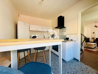 For sale Laval 4 rooms 80 m2 Mayenne (53000) photo 0