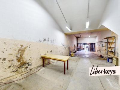 Acheter Local commercial Saint-hippolyte-du-fort 109000 euros