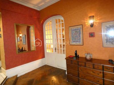 For sale Saint-etienne 4 rooms 124 m2 Loire (42000) photo 2