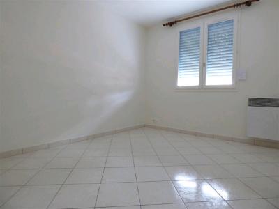 For rent Roissy-en-france 2 rooms 47 m2 Val d'Oise (95700) photo 2