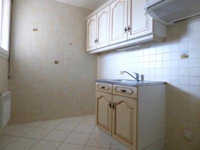 For rent Roissy-en-france 2 rooms 47 m2 Val d'Oise (95700) photo 3