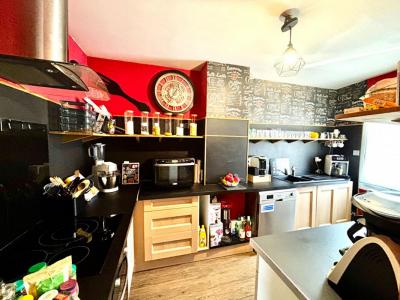 For sale Menitre 8 rooms 191 m2 Maine et loire (49250) photo 2