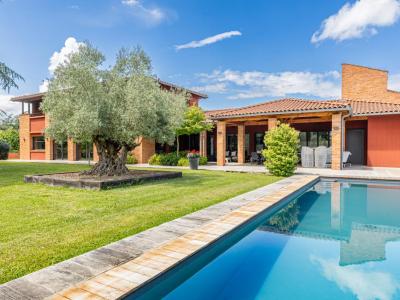 For sale Montauban 10 rooms 424 m2 Tarn et garonne (82000) photo 0