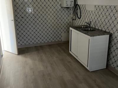 For sale Toulon 4 rooms 86 m2 Var (83200) photo 3