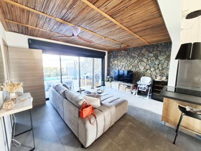 For sale Saint-gilles-les-bains 4 rooms 95 m2 Reunion (97434) photo 0