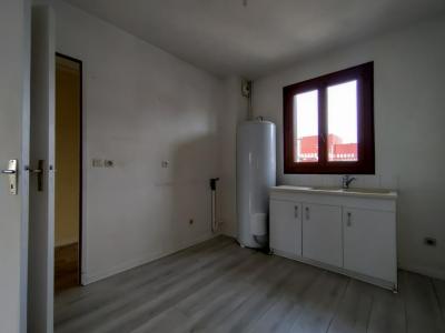 For sale Beauvais 4 rooms 100 m2 Oise (60000) photo 2