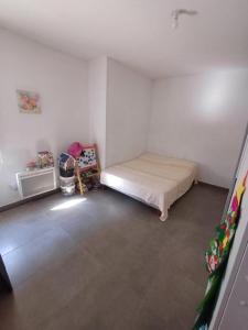 For rent Marseille-3eme-arrondissement 3 rooms 63 m2 Bouches du Rhone (13003) photo 1