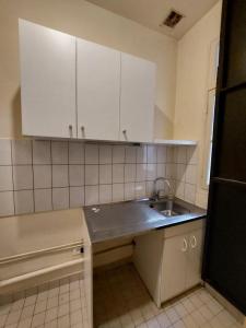 Annonce Location 2 pices Appartement Paris-17eme-arrondissement 75