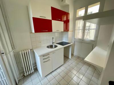 Louer Appartement Paris-17eme-arrondissement Paris