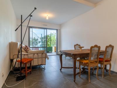 For sale Marseille-8eme-arrondissement 2 rooms 60 m2 Bouches du Rhone (13008) photo 3