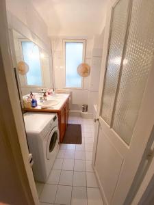 Louer Appartement Paris-11eme-arrondissement 1416 euros