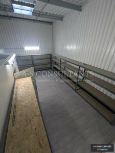 Louer Commerce Mery 23400 euros