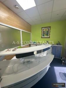 Annonce Location Commerce Annecy 74