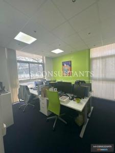 Louer Commerce 158 m2 Annecy