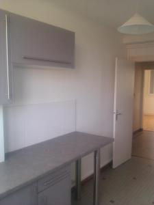 For rent Reze 3 rooms 55 m2 Loire atlantique (44400) photo 4