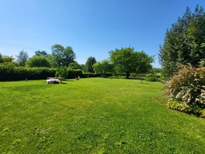 For sale TRS CALME 5 rooms 117 m2 Ain (01190) photo 2