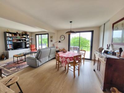 For sale TRS CALME 5 rooms 117 m2 Ain (01190) photo 4
