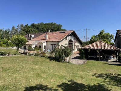For sale 6 rooms 206 m2 Lot et garonne (47700) photo 1