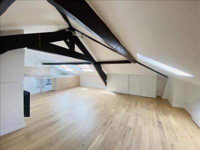 Louer Appartement 26 m2 Nanterre