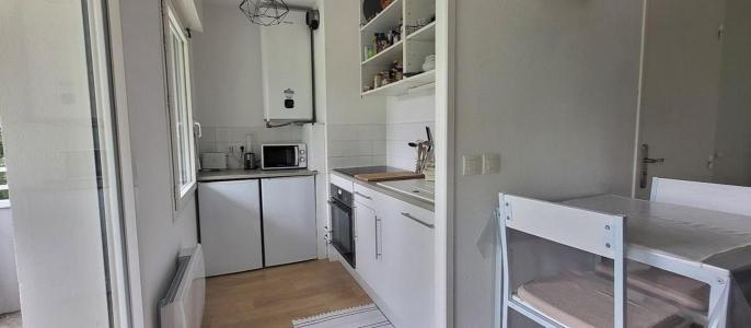 For rent Saint-medard-en-jalles 1 room 21 m2 Gironde (33160) photo 1