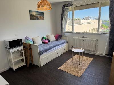 For rent Pessac 1 room 24 m2 Gironde (33600) photo 3