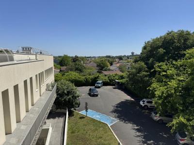 For rent Pessac 1 room 24 m2 Gironde (33600) photo 4