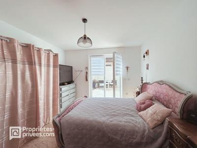 For sale Sorgues 7 rooms 135 m2 Vaucluse (84700) photo 4