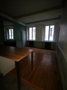For rent Lyon-2eme-arrondissement 2 rooms 52 m2 Rhone (69002) photo 0
