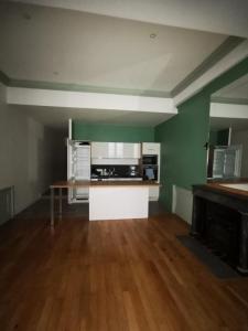 For rent Lyon-2eme-arrondissement 2 rooms 52 m2 Rhone (69002) photo 1