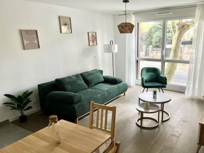 For rent Chaville 1 room 29 m2 Hauts de Seine (92370) photo 1