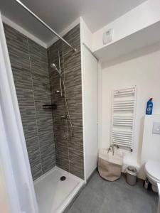 For rent Chaville 1 room 29 m2 Hauts de Seine (92370) photo 2
