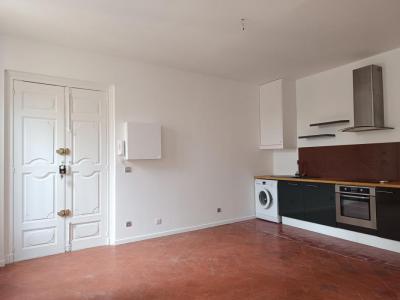 For rent Narbonne 2 rooms 50 m2 Aude (11100) photo 2