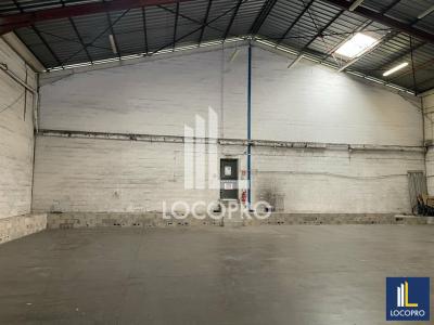 For rent Marseille-15eme-arrondissement 1310 m2 Bouches du Rhone (13015) photo 2