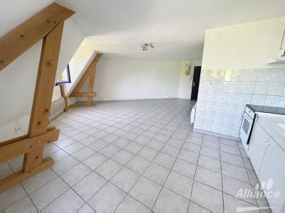 For sale Montbeliard 3 rooms 59 m2 Doubs (25200) photo 2