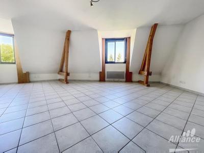 For sale Montbeliard 3 rooms 59 m2 Doubs (25200) photo 3