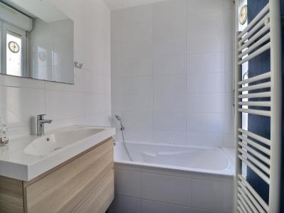 For sale Angers 3 rooms 60 m2 Maine et loire (49000) photo 4