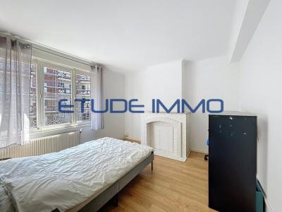 For sale Lille 4 rooms 62 m2 Nord (59000) photo 2