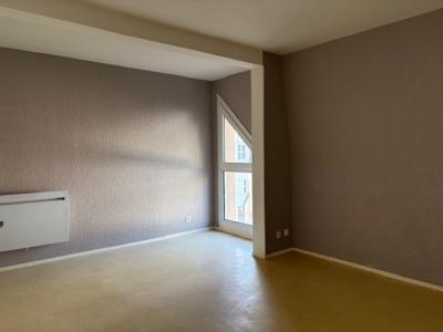 For rent Chatre 1 room 37 m2 Indre (36400) photo 2