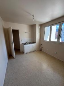 For rent Troyes 3 rooms 91 m2 Aube (10000) photo 3