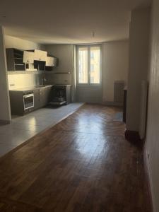 For rent Lyon-3eme-arrondissement 2 rooms 65 m2 Rhone (69003) photo 0