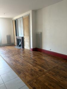 For rent Lyon-3eme-arrondissement 2 rooms 65 m2 Rhone (69003) photo 2