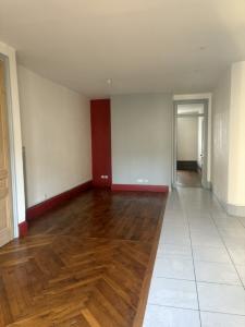 For rent Lyon-3eme-arrondissement 2 rooms 65 m2 Rhone (69003) photo 3